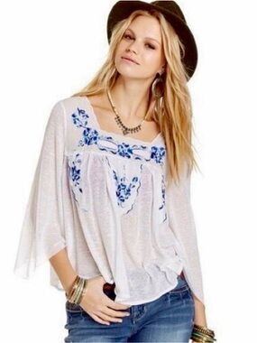 NWT FREE PEOPLE Bed of Roses Embroidery tunic Sz M